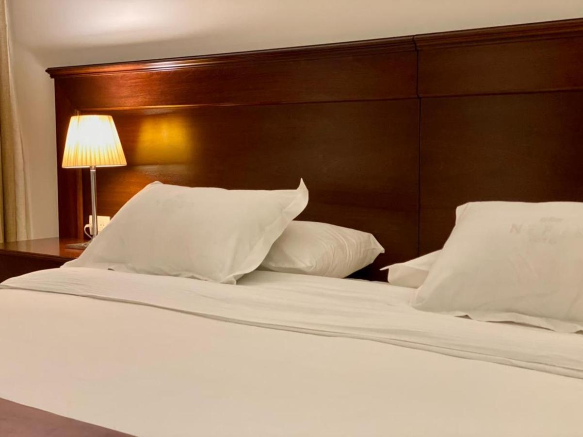 Neper Hotel Cordoba Exterior photo
