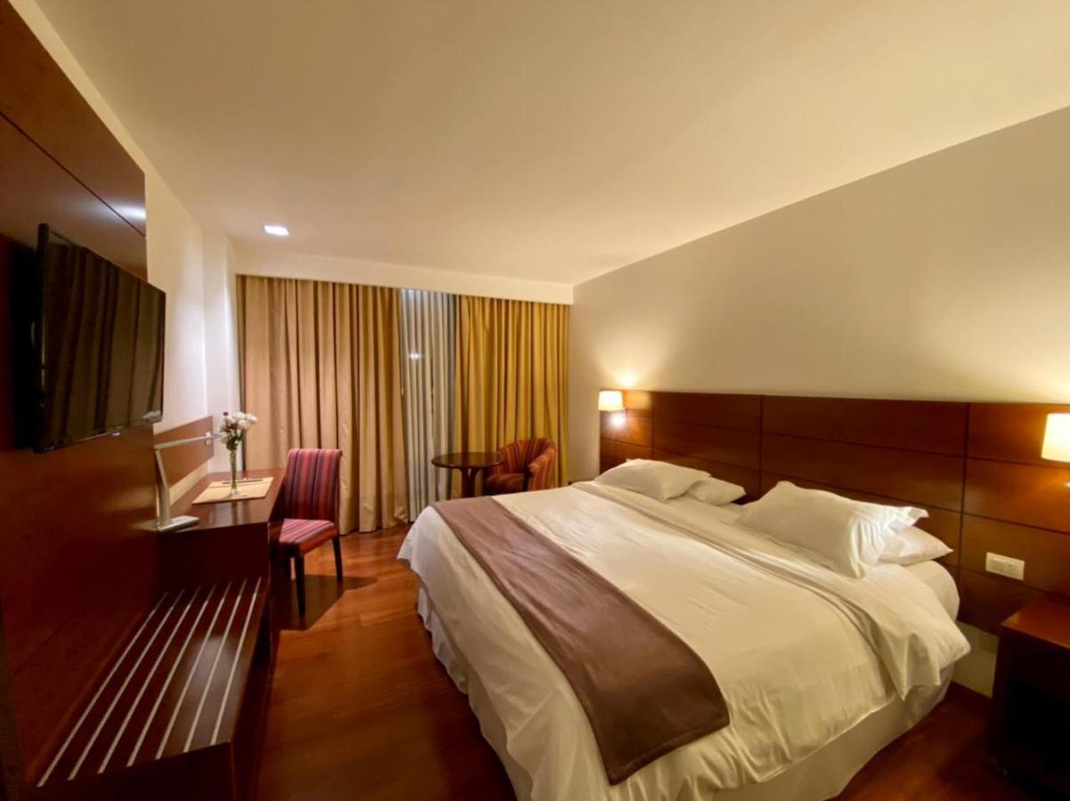 Neper Hotel Cordoba Exterior photo