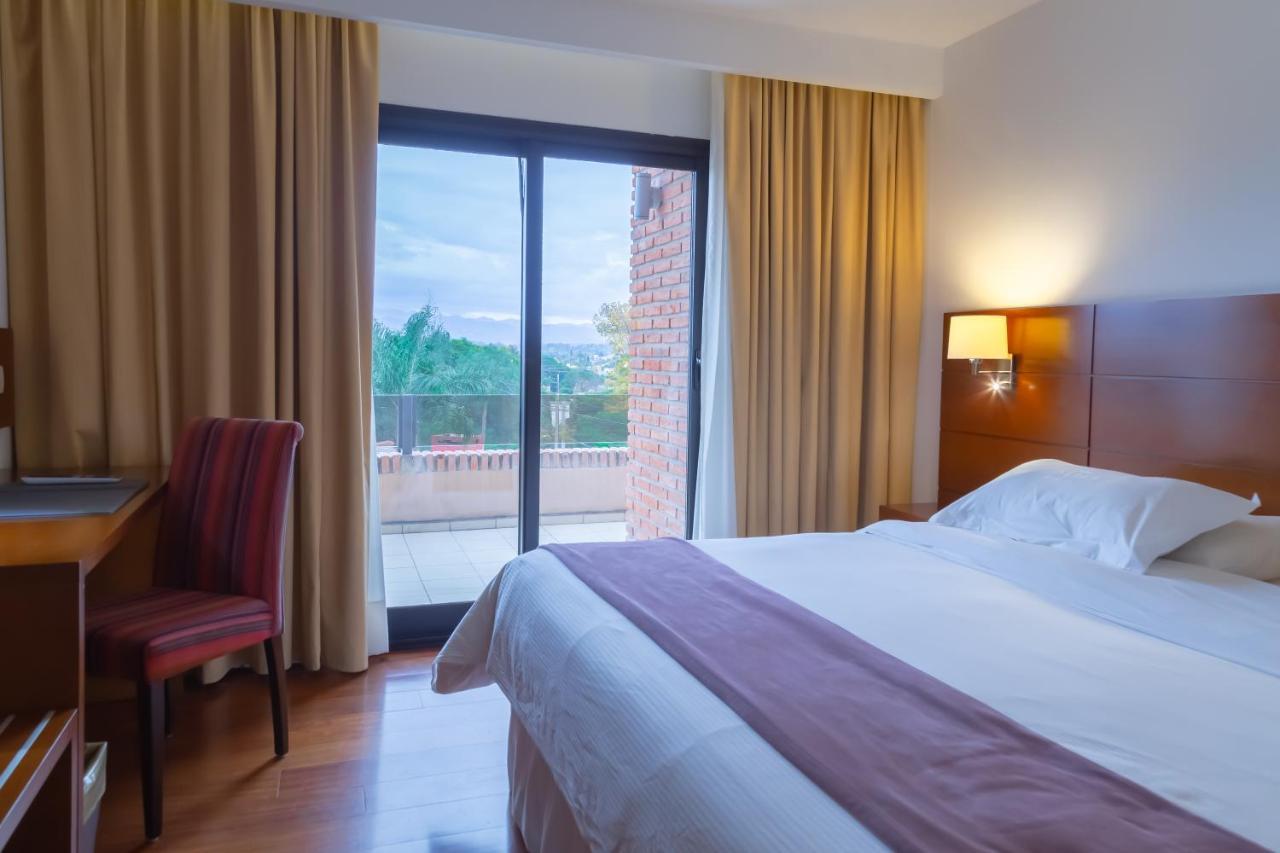 Neper Hotel Cordoba Exterior photo
