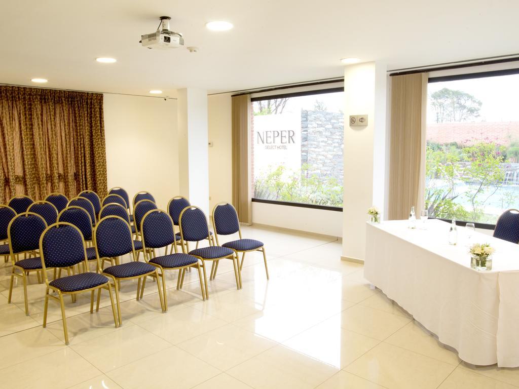 Neper Hotel Cordoba Exterior photo